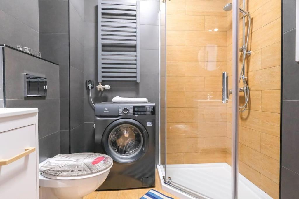 Strzelecka Old City Apartment คราคูฟ ภายนอก รูปภาพ